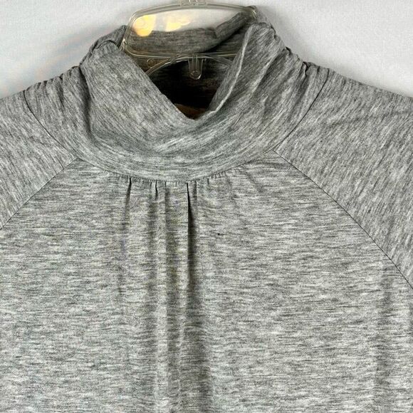 Joseph A. Women’s Gray Turtleneck Top Button Sleeves Large - Picture 3 of 11